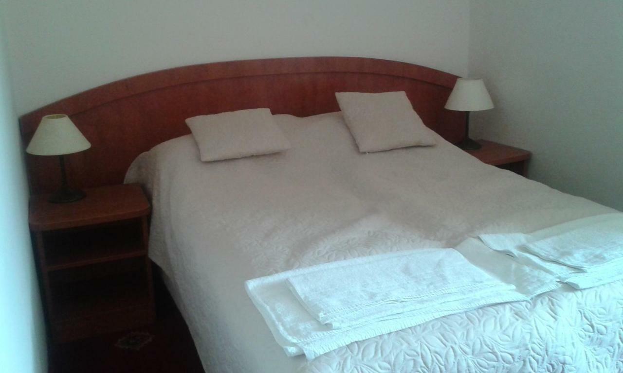 Dwor Dluzniewo Bed and Breakfast Eksteriør billede